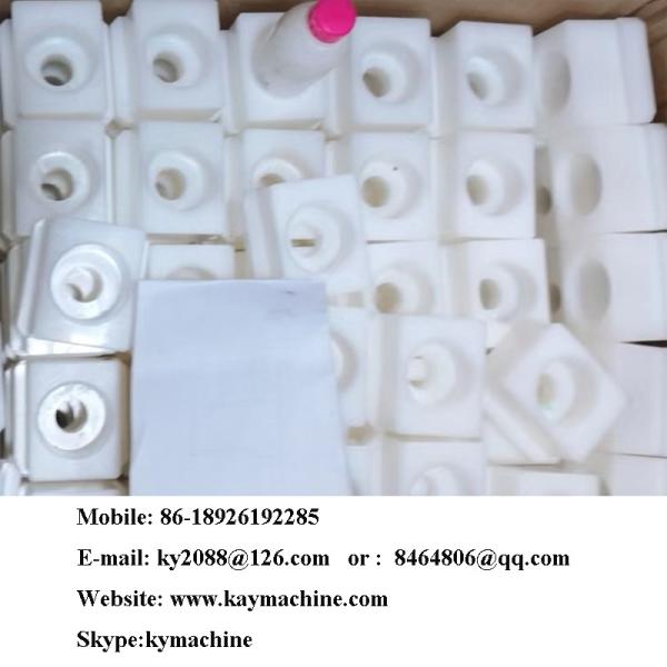 Plastic Special shaped bottle fixing accessories Stable bottle locater acessories China manufacturer factory producer