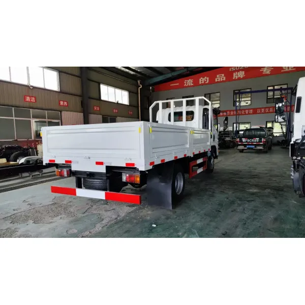 Price of Isuzu 4X2 4X4 General Cargo Truck China General Cargo Truck Factory.