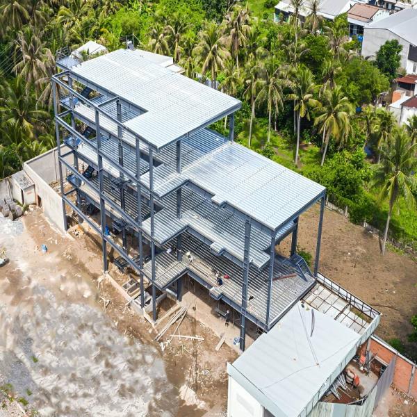 Q355B Metal Frame Steel Structure Office Building