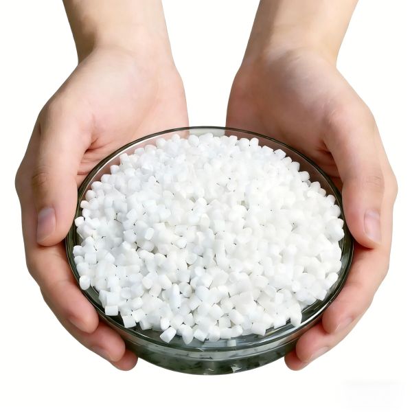 CZ318 Jade Bottle Grade Polyethylene Terephthalate Granules for Oil Package