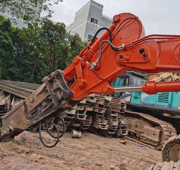 Excavatrice forte puissante Tunnel Boom pour PC200 SK300 DX420 etc.