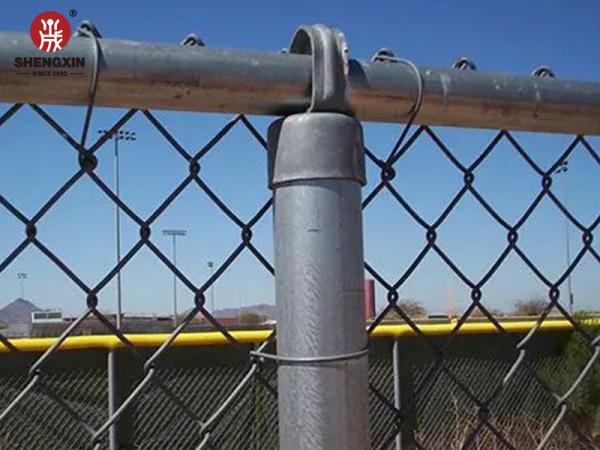 60x60mm Pvc Coated Galvanized Chain Link Fence 2m High Easily Assembled