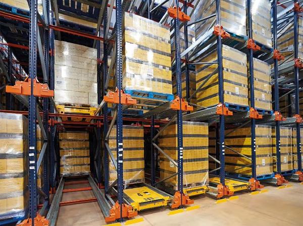 Powder Coated Remote Control Radio Shuttle Racking System For Pallet Storage