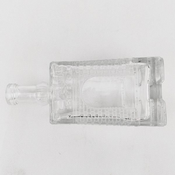 680ml Square Glass Vodka Bottle with Engraved Design Customized Spirit Bottle