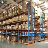 Système d'étagère de stockage de palettes sélective