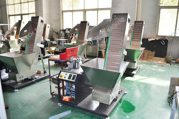 Plastic Bottle Cap Slitting Machine High Speed Full Automatic 1800*1650*1450