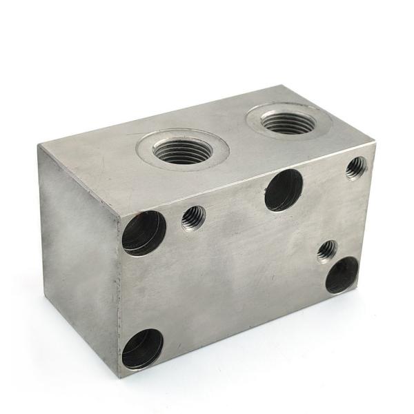 Bloco de Manifold de válvula de titânio metálico de aço inoxidável com usinagem e tolerância de /-0,05 mm