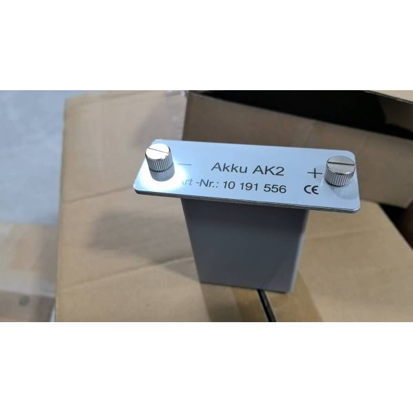 Zoomlion Xugong Pump Truck Kaishang Remote Control DCH2-01 Large Capacity 2500mA Battery 12V24  Car Charger