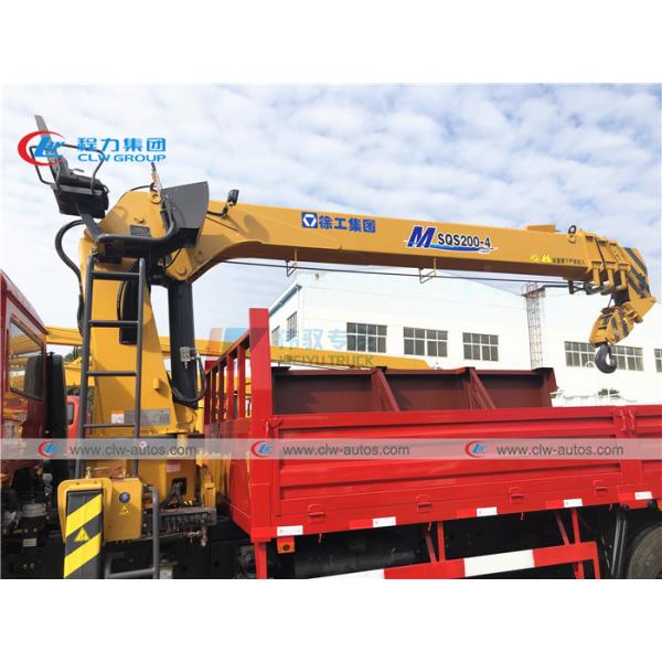 O caminhão de Dongfeng 190HP montou XCMG 8 toneladas de guindaste reto do crescimento