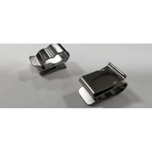 Фотовольтайческий зажим провода нержавеющей стали хомута для кабелей, зажим провода кронштейна зажима провода панели солнечных батарей фотовольтайческий