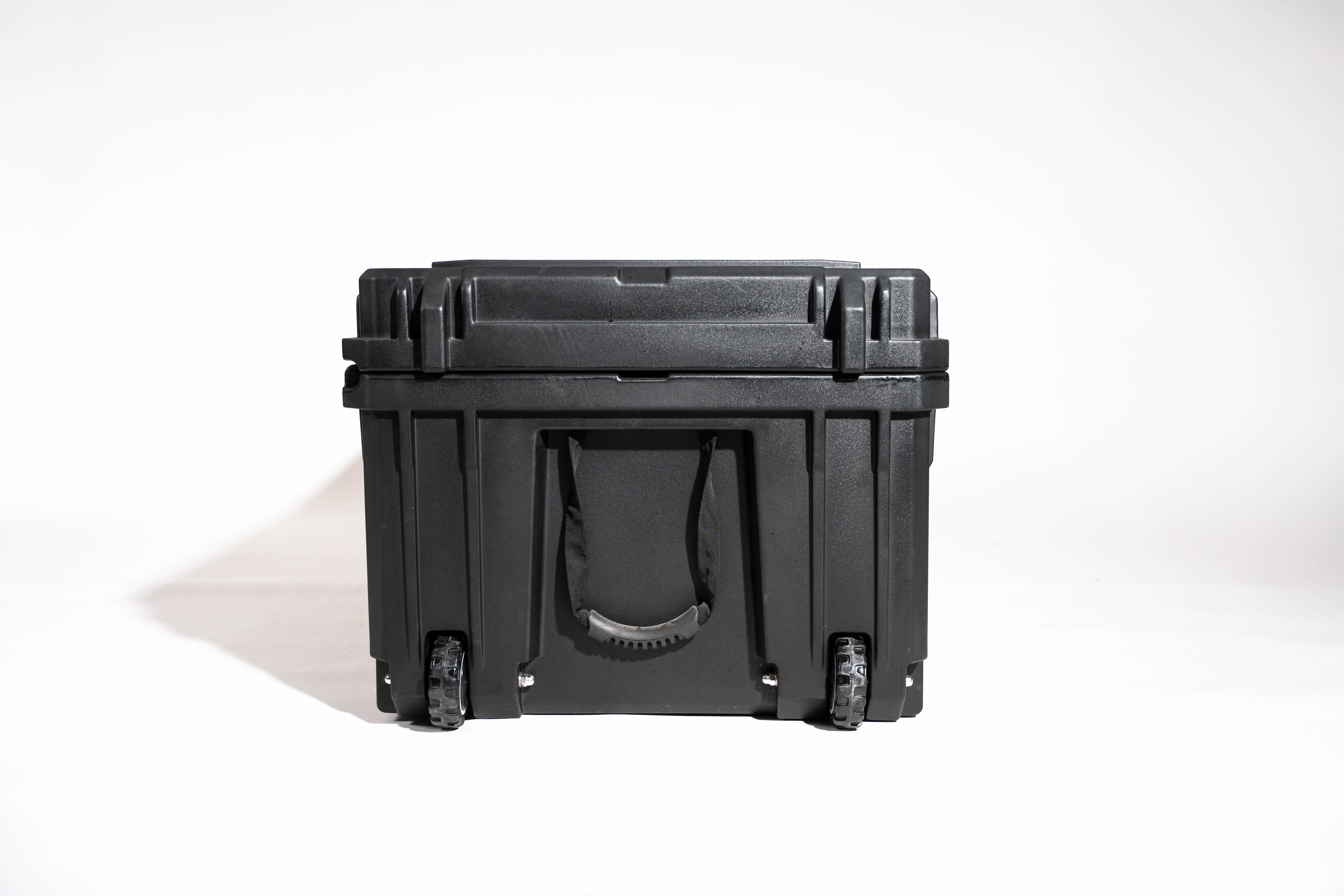 V3+ LLDPE Shell Rugged Storage Box Dust Proof 232L Capacity