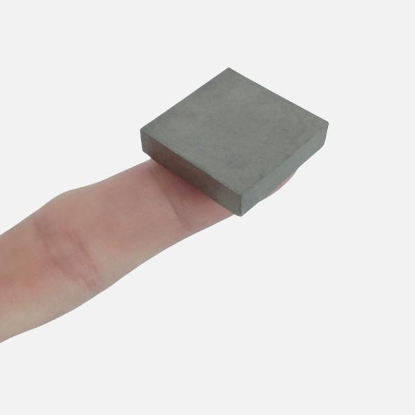 Magnetismo multipolar Magnetismo de cobalto de terras raras com confiabilidade mecânica frágil