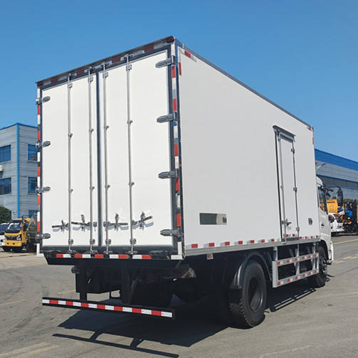 Hot Sale 7.8cbm Van Ice Cream/Sea Food Freezer Vehicle 9tons Refrigerator Truck
