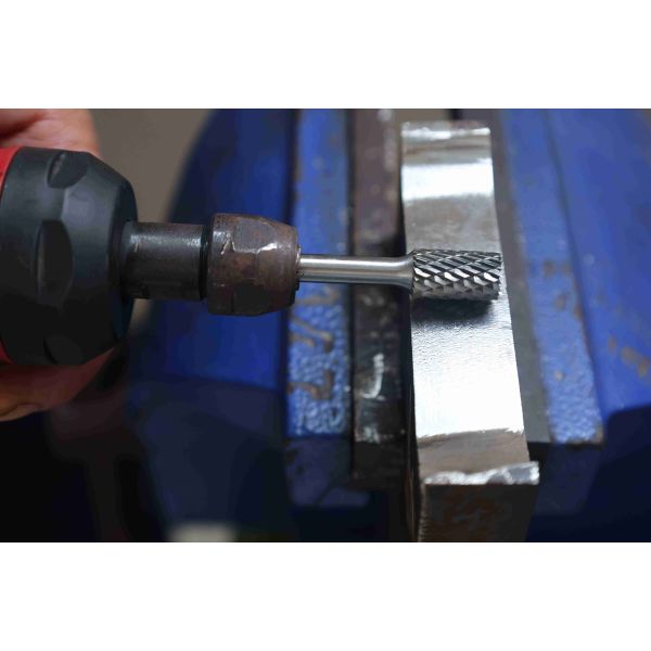 SG-3M Silver-Brazed Tungsten Carbide Burr with 9.6mm Cut Diameter and Customizable Cut Geometry