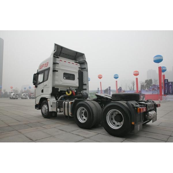 Chauffeur de tracteur Shacman 6x4 4x2 X3000 pour une charge de grande capacité et les exigences du client