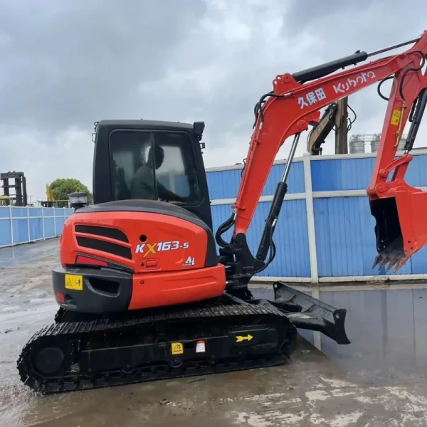 KX163 Mini Kubota Excavator 6 Ton Crawler Excavator for Your Construction Projects