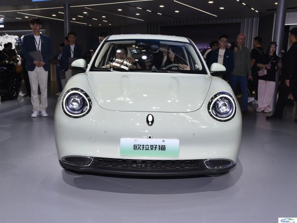 401km Range 2024 Ora Good Cat EV Hatchback Passenger Car for Electric Vehicle Market
