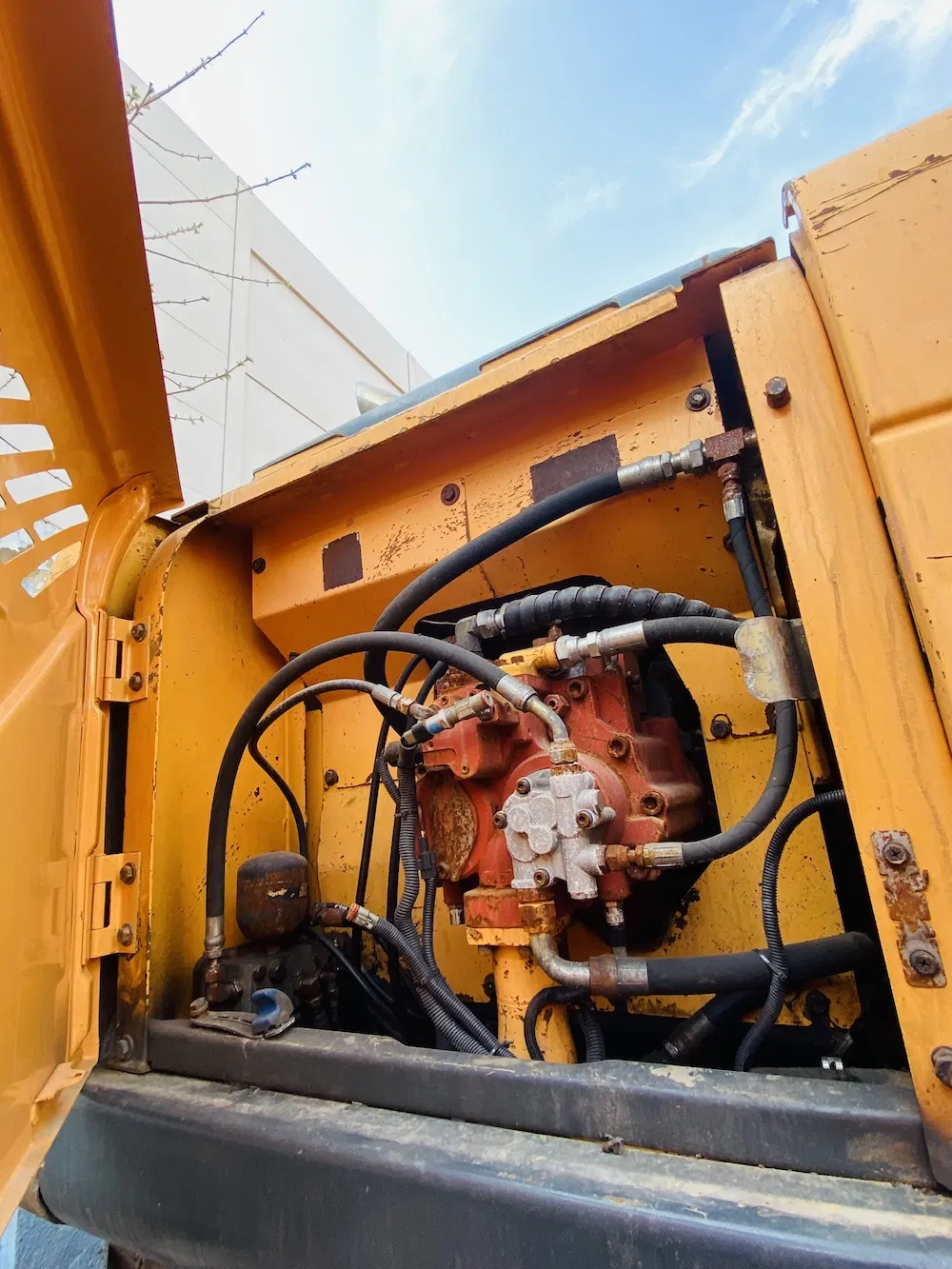 Hyundai 220LC-9s d'occasion fabriquée en Corée du Sud, pelle excavatrice de 22 tonnes, Hyundai 220LC, bon prix