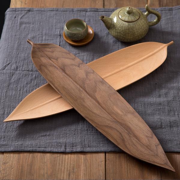 Hand Carved Diy Wood Serving Tray , Wooden Coffee Table Tray Leaf Shaped