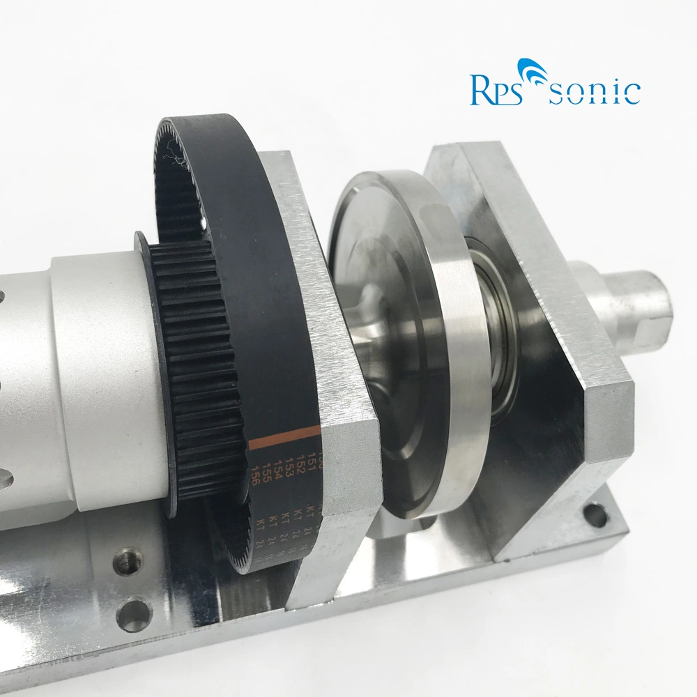 Seamless Ultrasonic Sewing Machine For Nonwoven Fabric Welding 35KHZ 800W