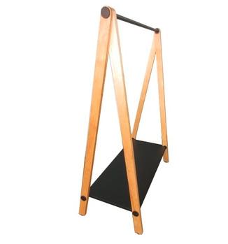 Interior Design Showroom Display Fixtures , Shop Decor Retail Display Stands