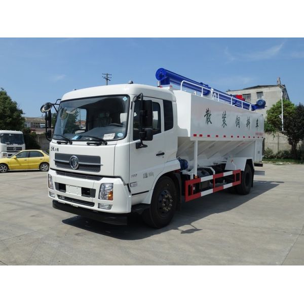 Dongfeng Large Capacity Dolica 8X4 16m3 Bulk Feed Transport Delivery Truck
