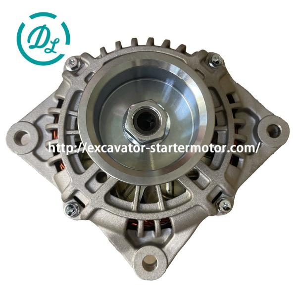 El motor de las máquinas excavadoras es de 24 V 100 A.