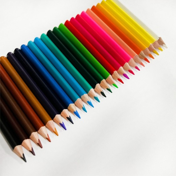Facoty Price 3.5 Inch 24 Colors Non-toxic Short Kid Drawing Tools Set Wood Triangle Color Pencil