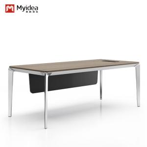 Mesa de mobiliário de escritório moderna para 4 pessoas com deflector frontal