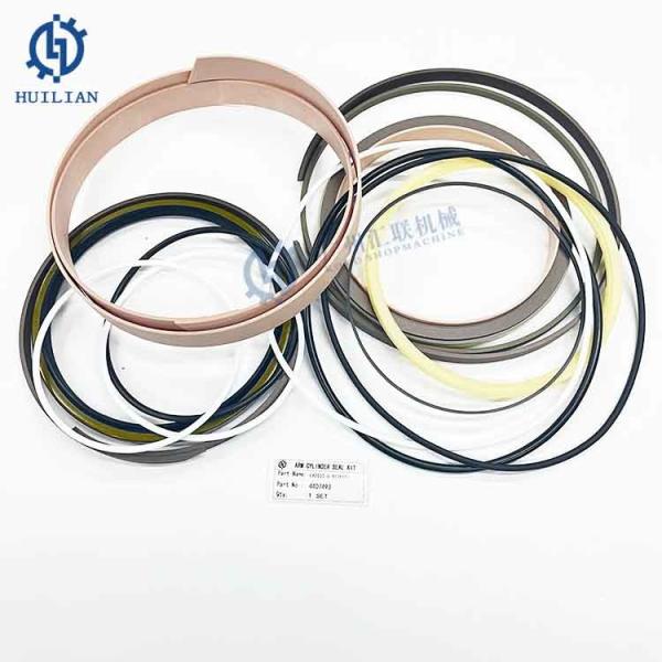 Excavator Arm Cylinder Seal Kit 4407490 4407493 4407491 Bucket Cylinder Oil Seal for EX2500-6