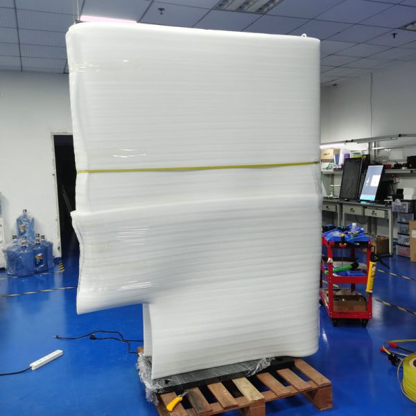 55 Inch Outdoor Digital Signage with 3000-4000 Nits Brightness   IP65 Waterproof Advertising Kiosk