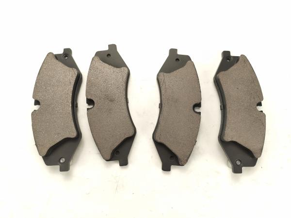 LR051626 LR065492 SFP500020 Auto Brake Parts Front Rear Brake Pad Discovery