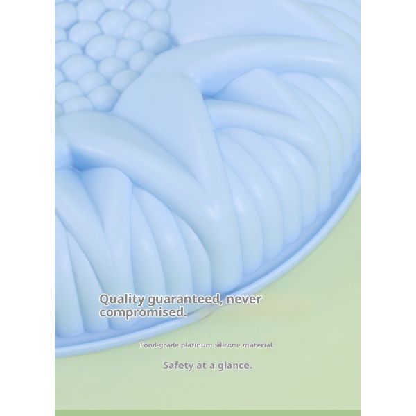 Sustainable Sunflower Chrysanthemum Silicone Baking Tray Cake Mold Non-Stick and Heat Resistant for Long-Lasting Baking