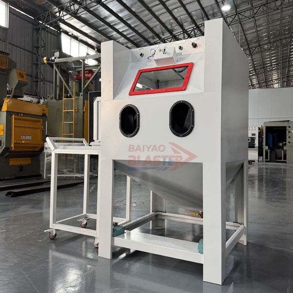 Wheel Hub Sandblasting Cabinet Turntable Manual Operating