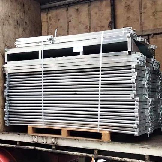 Welding Durable Sheep Gates And Panels Galvanized Carbon Steel Tube