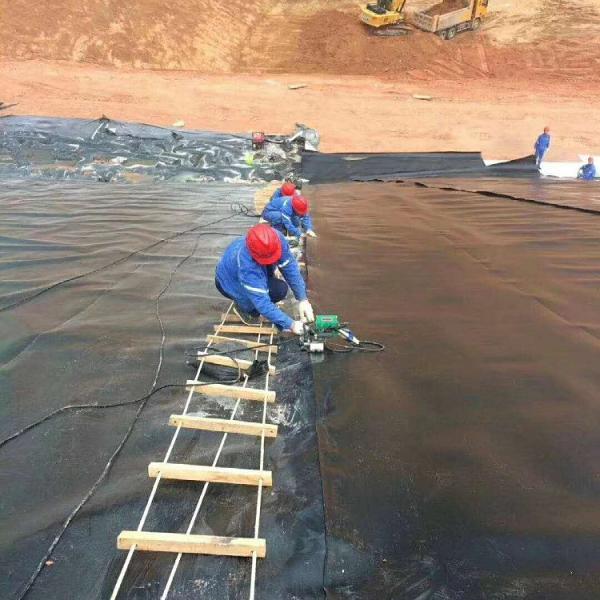 High power temperature control 900 geomembrane welder for welding pond liner landfill