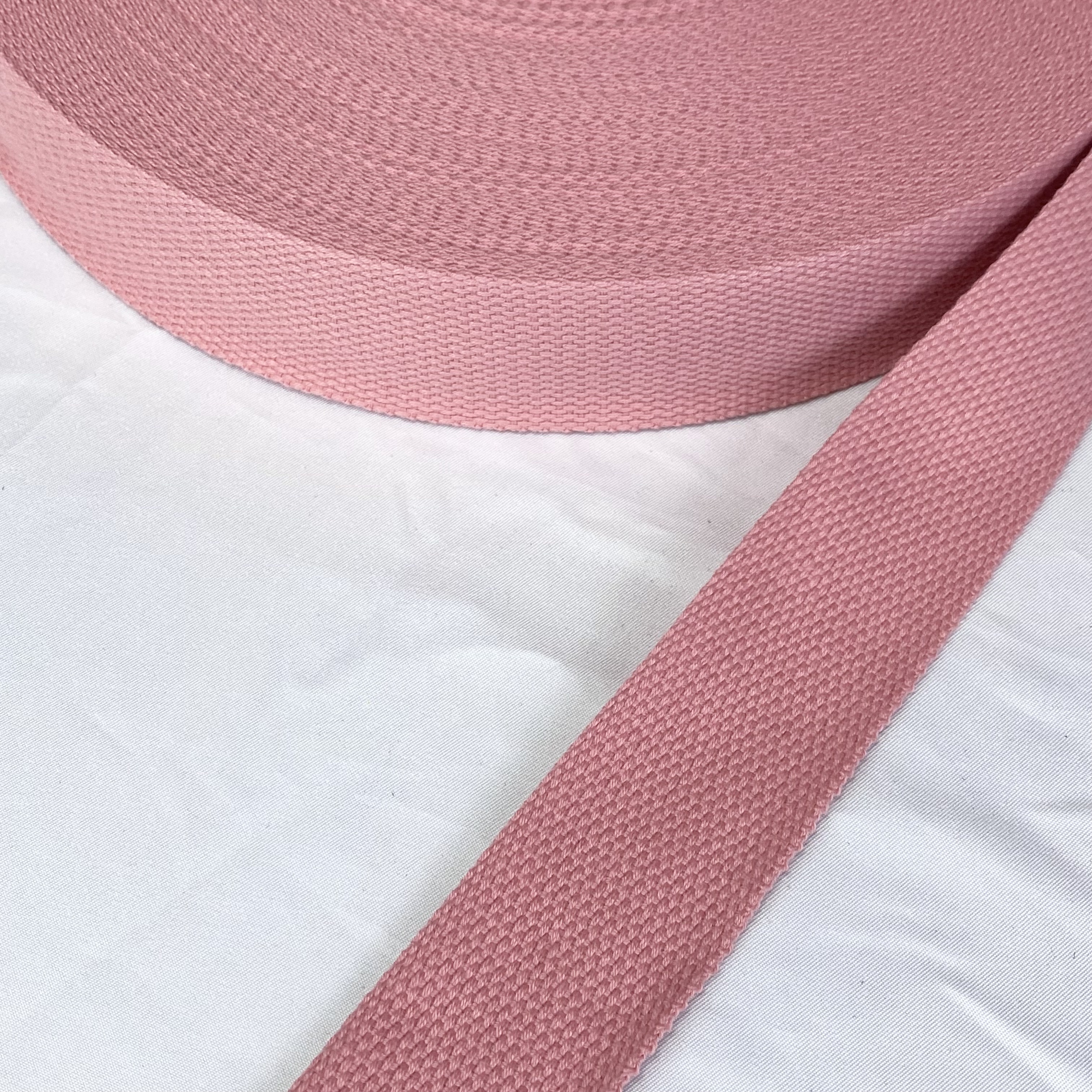 Soft bead Polyester-cotton webbing in a variety of colors Dupont Tote bag strap Textiles