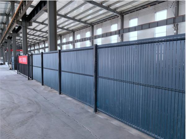 do triângulo plástico da veneziana de 5mm cerca de dobra Powder Coated