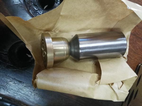 Hydraulic Swing Motor Parts Kawasaki M2X55/63/96/120/146/150/170/210