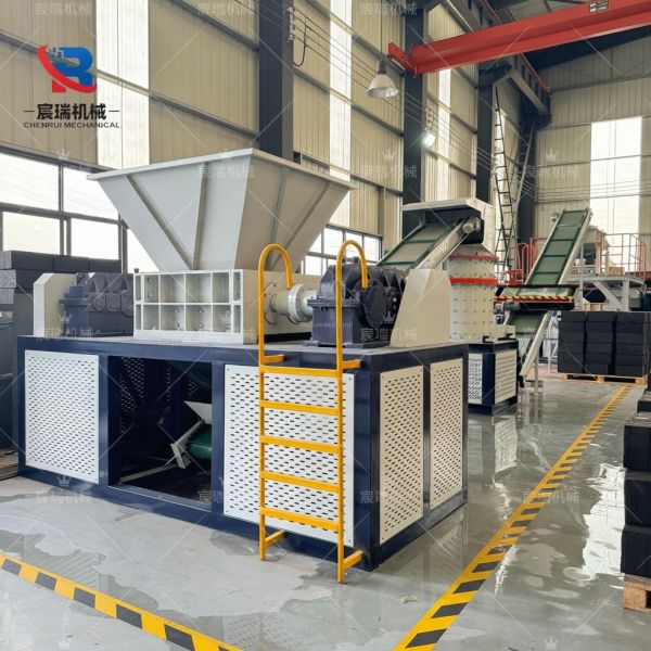 Wooden Pallet Dual-Shaft Shredder, Nail-Containing Wood Shredder, Used Furniture Shredder Manufacturer