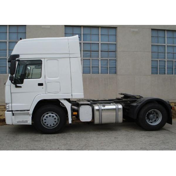 Camión LHD 4X2 Euro2 290HP ZZ4187M3511V del tractor de SINOTRUK HOWO