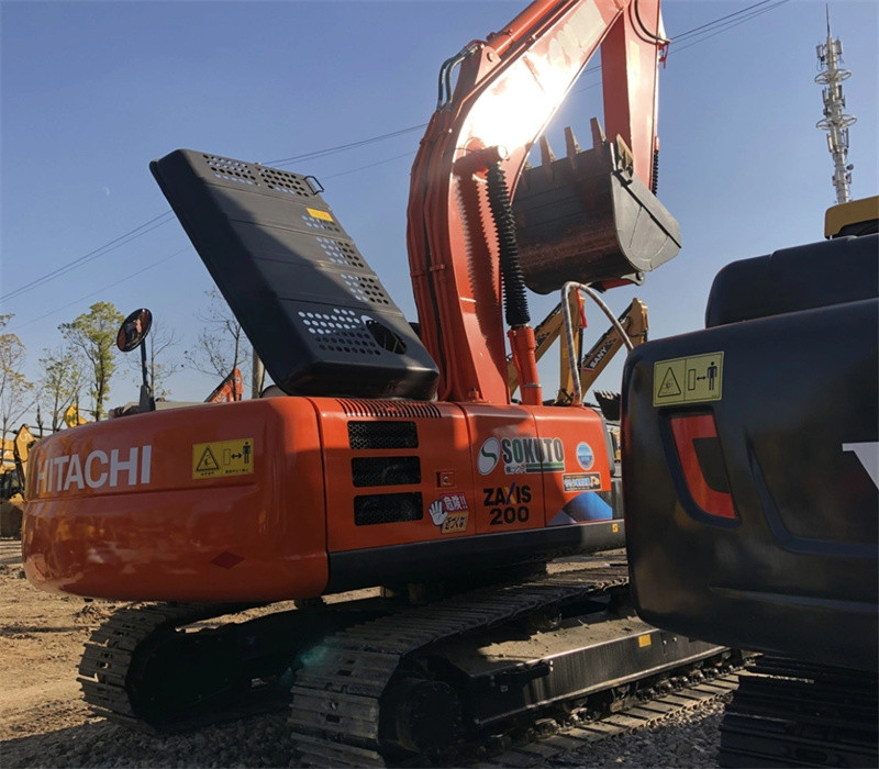 Хорошее состояние Подержанный 19400KG Оранжевый Hitachi экскаватор Zx200 с двигателем ISUZU AA-6BGIT