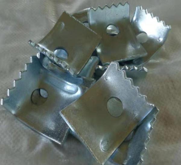 CMA galvanizou os acessórios de alumínio do molde irradia o grampo/grampo