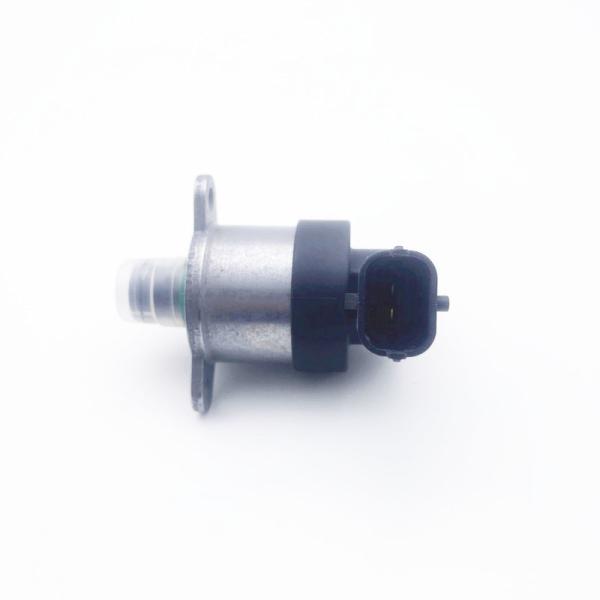 Replacement Auto Parts 0928400633 Fuel Metering Unit for Hyundai H-1 Pressure Regulator for sale
