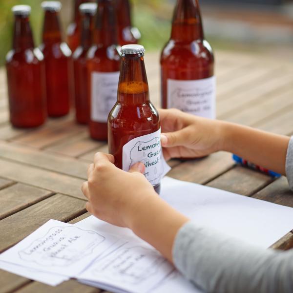 CAS No.4253-34-3 Packaging Hot Melt Adhesive For Paper OPP PET Film Label