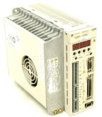 Yaskawa SGDH-10AE Sigma II 1kW 200VAC 3-Phase Servo Amplifier (Servopack AC Servo Drive)