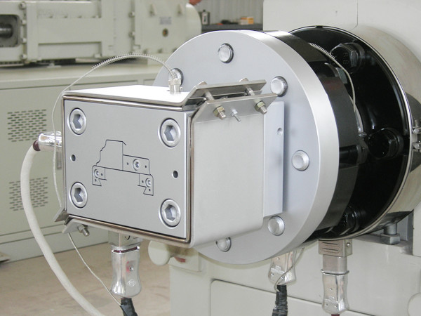 Automatic Plastic Profile Extrusion Line For Windows And Trim