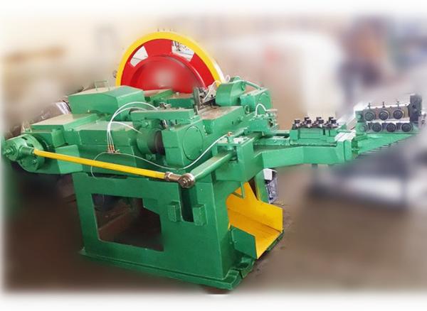 Prego comum do prego concreto do diâmetro 4.5mm 5.5mm Brad Nail Making Machine For