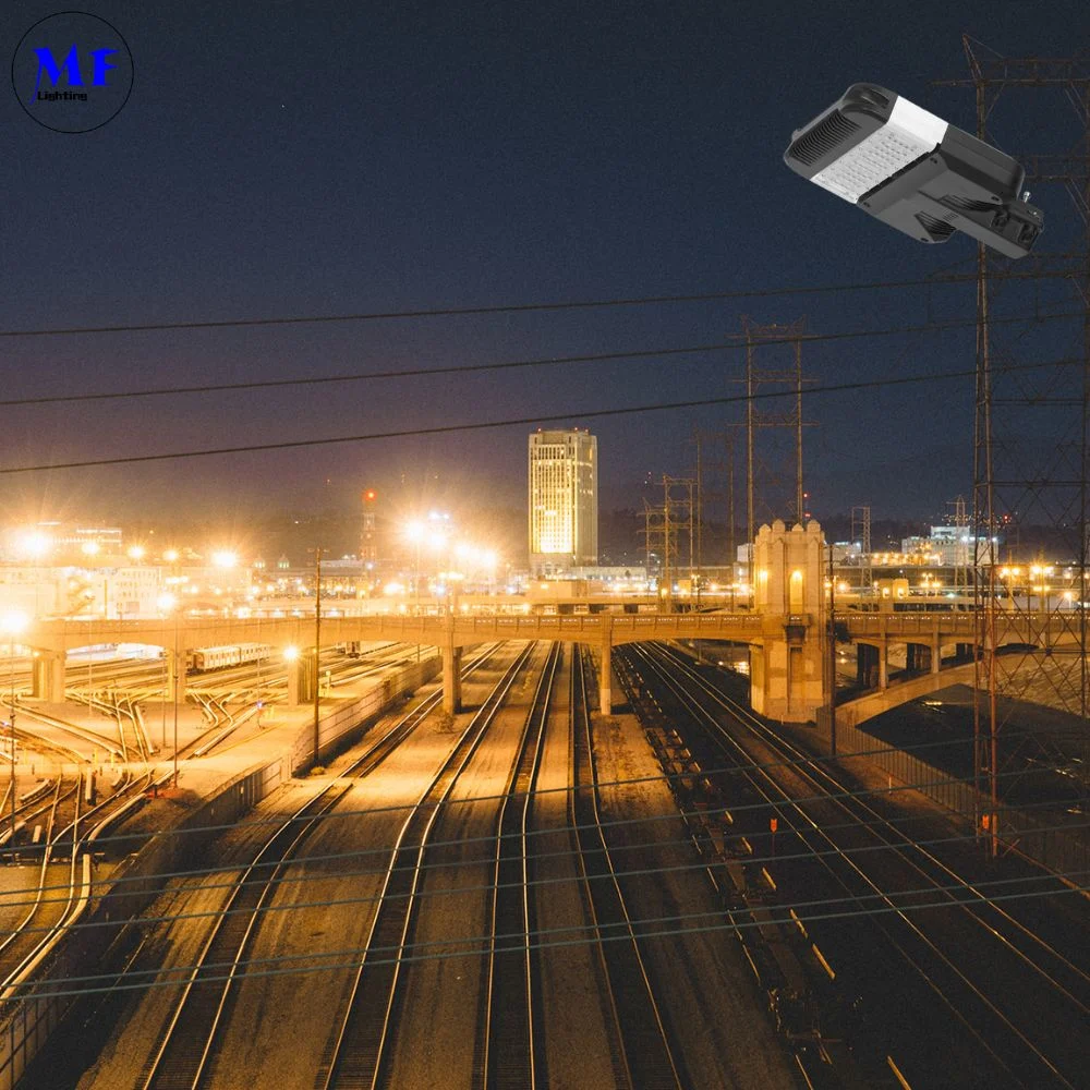 50W 120W 150W 200W 250W LED Flood Street Light 20kv SPD 0-10V Dim Die Casting Aluminum Waterproof IP65 175lm/W