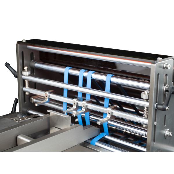 Máquina de apilamiento vertical de 320LS 250W para folletos farmacéuticos recogidos